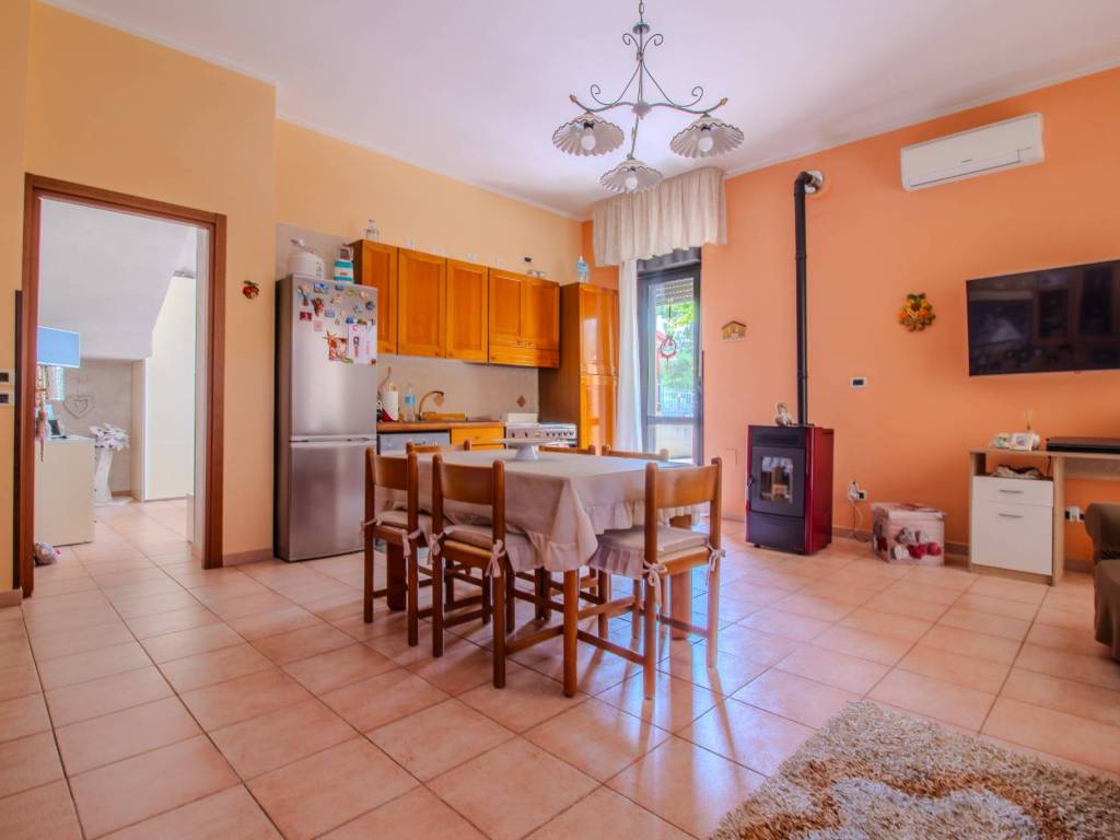 Villa a Lucera in Via Alfonso la Cava, 34 - Foto 4