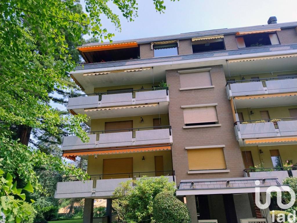 Appartamento a Verbania in Via Luigi Zappelli - Foto 2