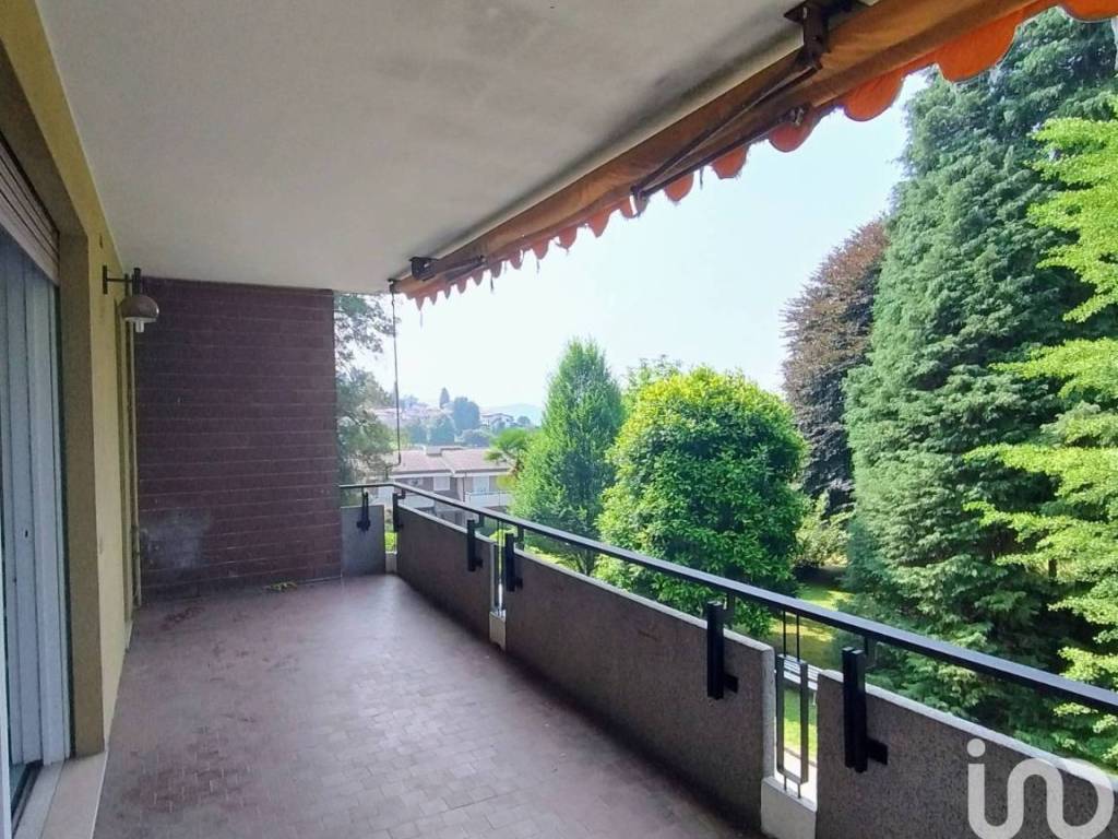 Appartamento a Verbania in Via Luigi Zappelli - Foto 3