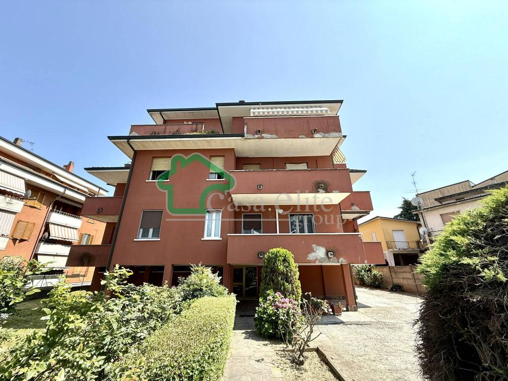 Appartamento a Sant'angelo lodigiano in Via Armando Diaz - Foto 2