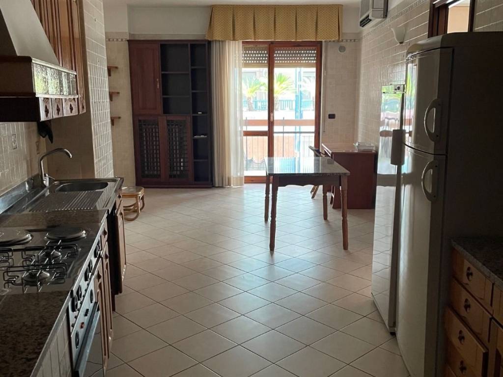 Appartamento a Barletta in Via Renato Coletta, 32 - Foto 3