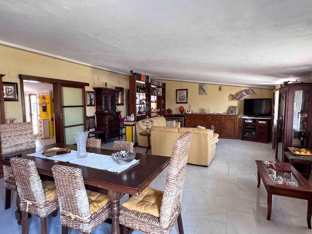 Casa indipendente a Siniscola in Via Francesco Crispi - Foto 4