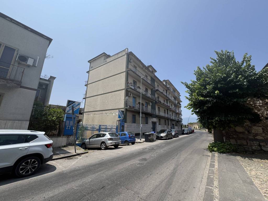 Appartamento a Benevento in Via Torre della Catena - Foto 2