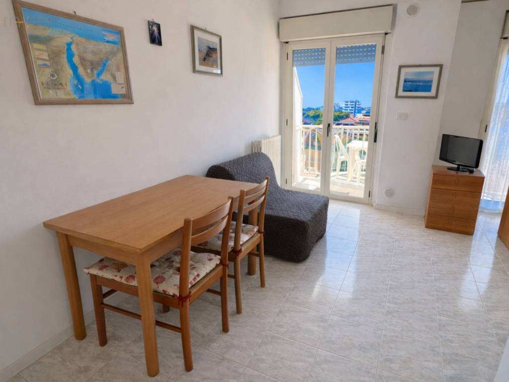 Appartamento a San benedetto del tronto in Via Cherubini, 12 - Foto 3