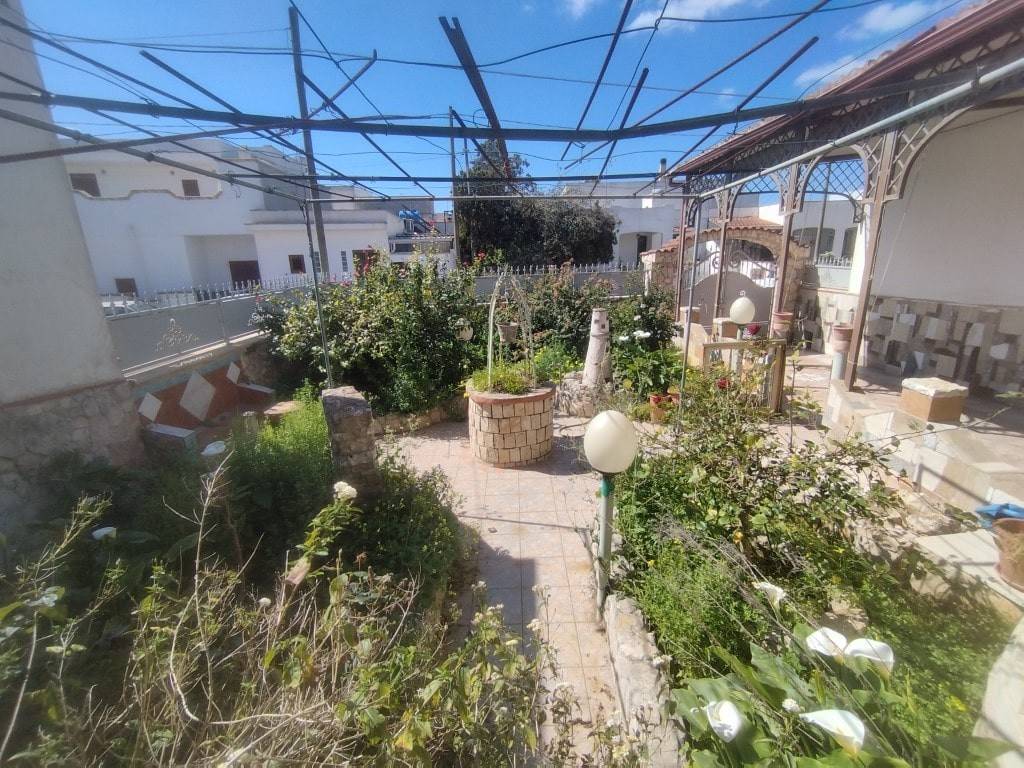 Casa indipendente a Ugento in Via Dandolo, 16 - Foto 2
