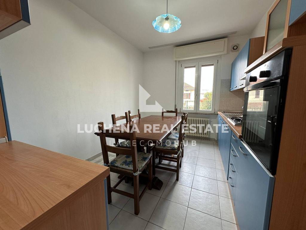 Appartamento a Casnate con bernate in Via Alessandro Volta, 33 - Foto 3