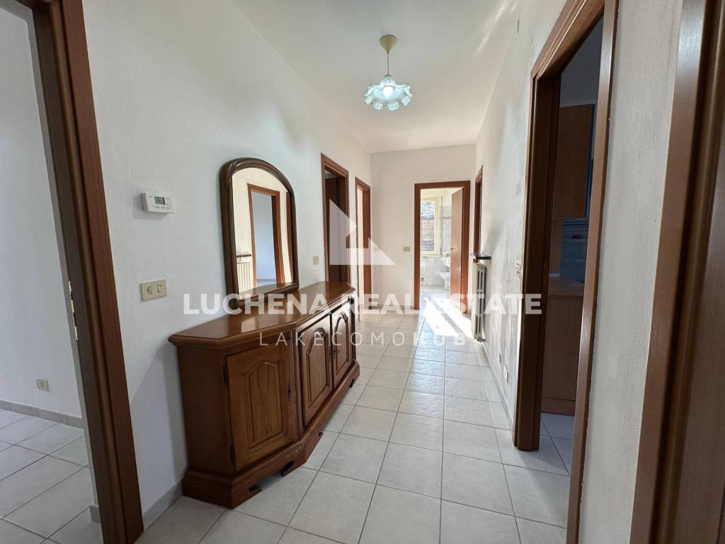 Appartamento a Casnate con bernate in Via Alessandro Volta, 33 - Foto 5