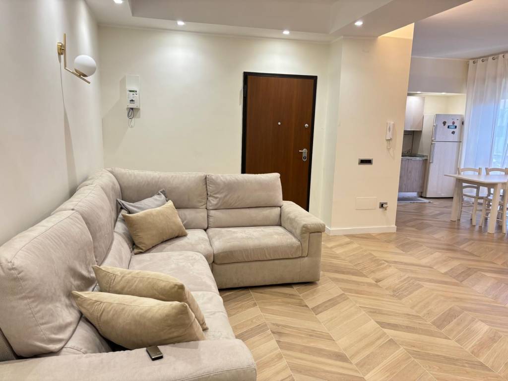 Appartamento a Crotone in Via Acquabona Traversa 3 - Foto 5