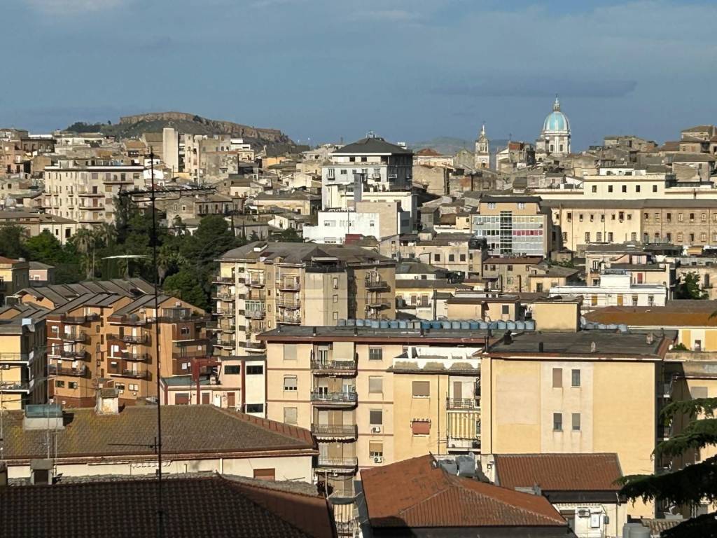 Appartamento a Caltanissetta in via carlo pisacane, 6 - Foto 2