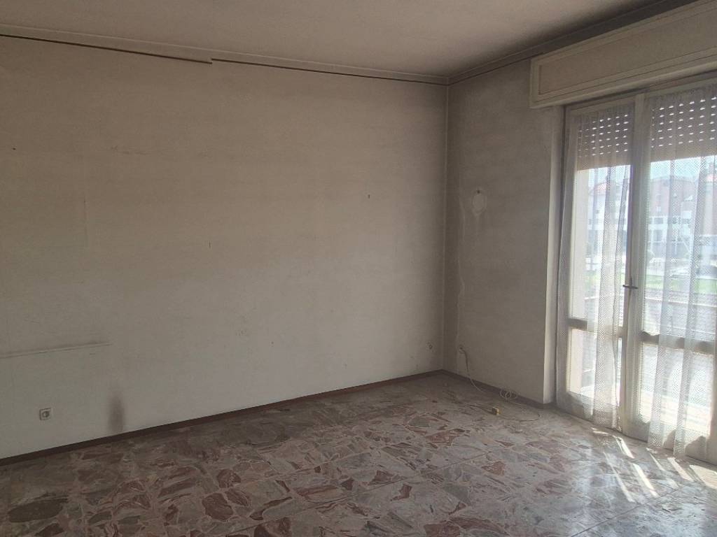 Appartamento a Trecate in Via Girondella, 10 - Foto 3