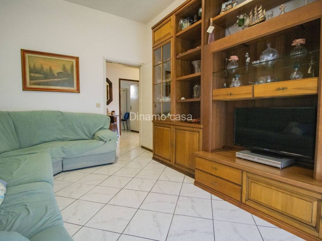 Appartamento a Prato in Via Donizzetti - Foto 4