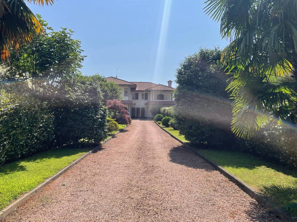 Villa a Gravellona toce in Corso Sempione, 128 - Foto 2