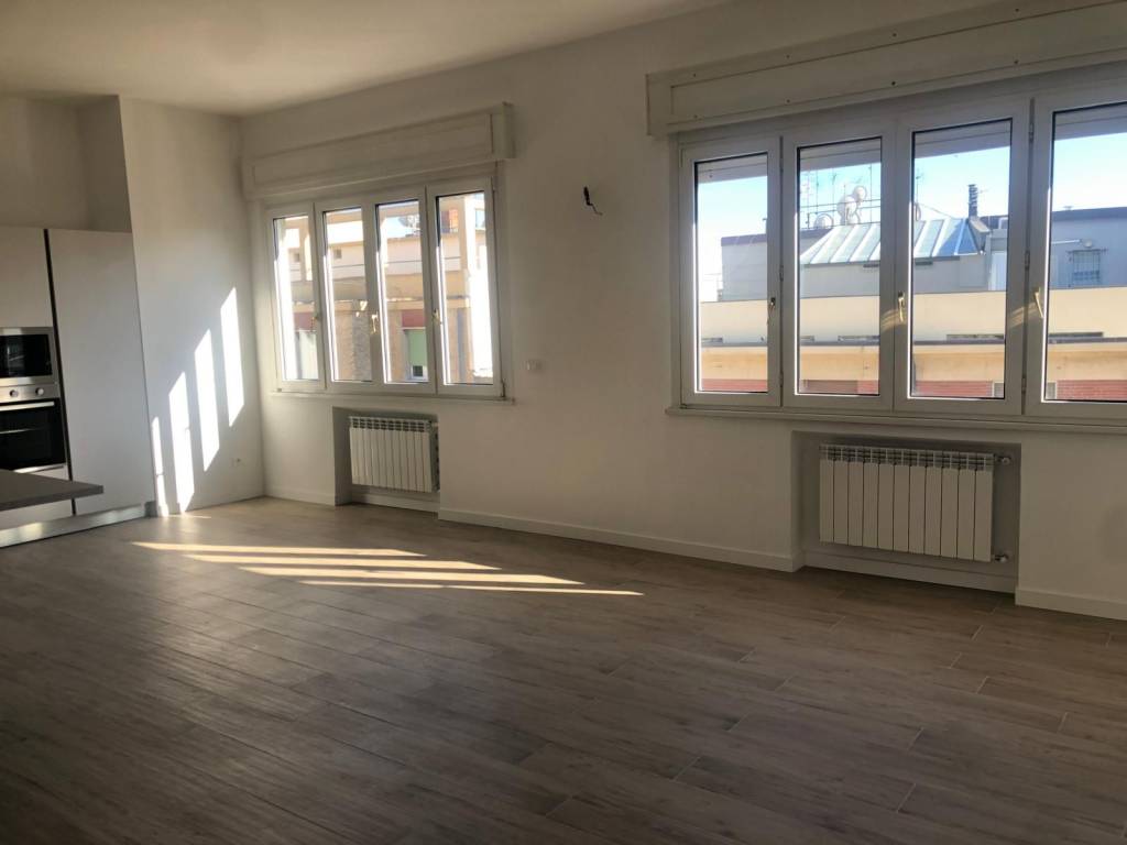Appartamento a Savona in Via Giuseppe Brignoni - Foto 3
