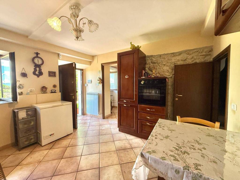 Appartamento a Rieti in Piazza Giuseppe Verdi - Foto 5