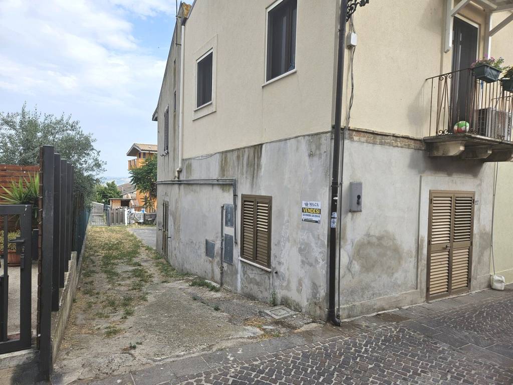 Appartamento a Cepagatti in Via Guglielmo Marconi, 23 - Foto 2
