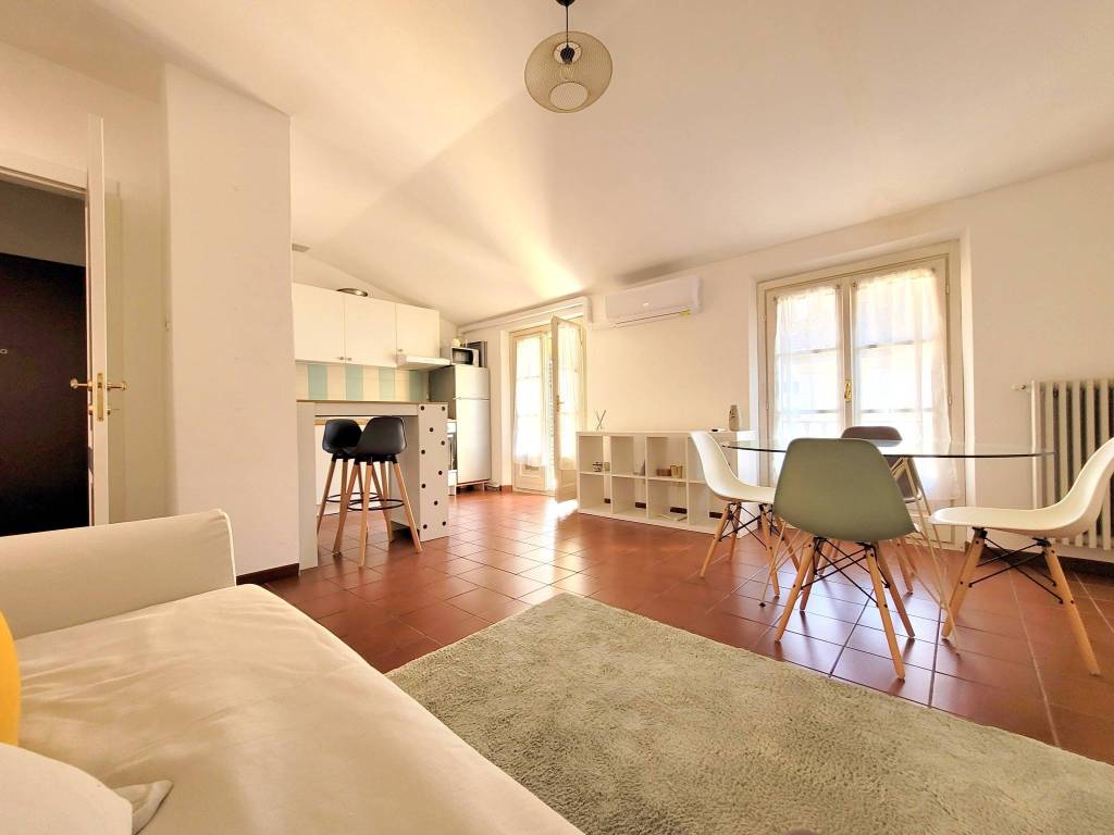 Appartamento a Como in Via Cinque Giornate, 20 - Foto 3