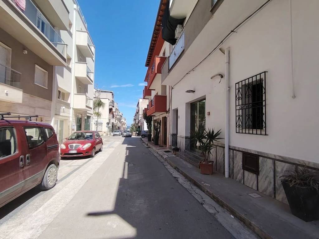 Immobile a Balestrate in Via Giovanni Meli S.N.C. - Foto 2