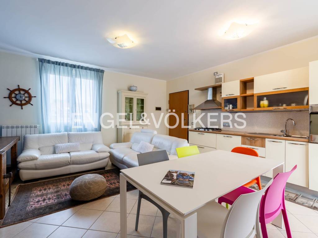 Appartamento a Albenga in Via Genlis Lus - Foto 2