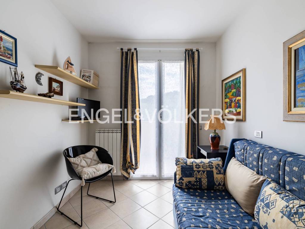 Appartamento a Albenga in Via Genlis Lus - Foto 3