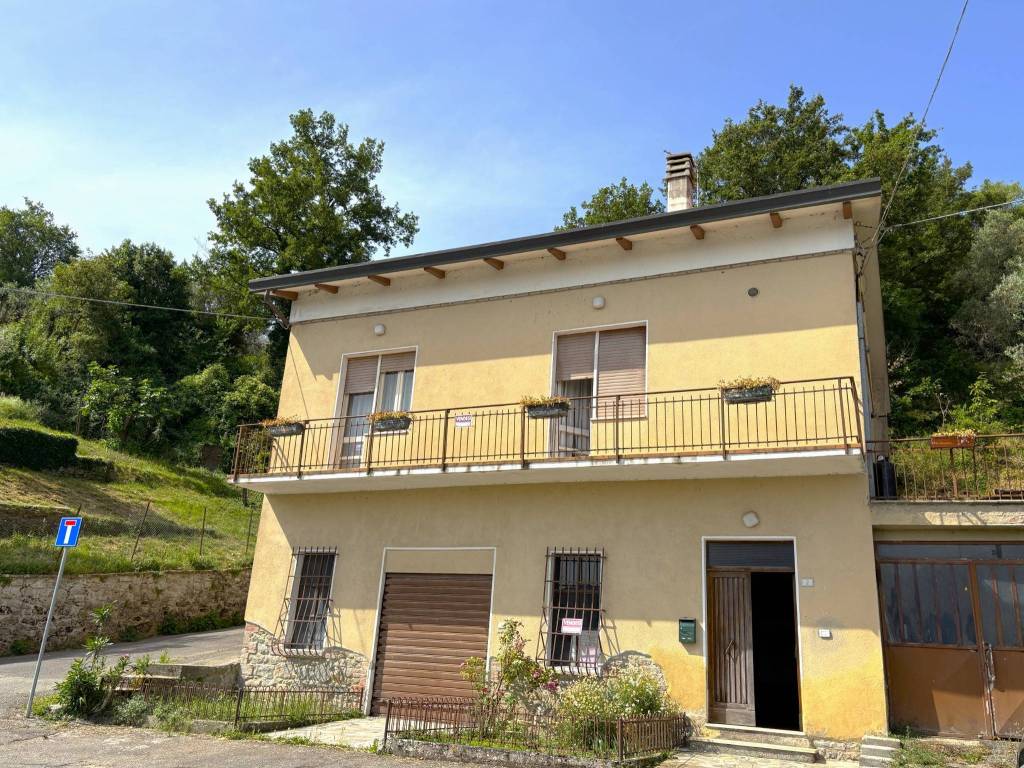 Casa indipendente a Piegaro in Via Giuseppe Di Vittorio, 2 - Foto 5