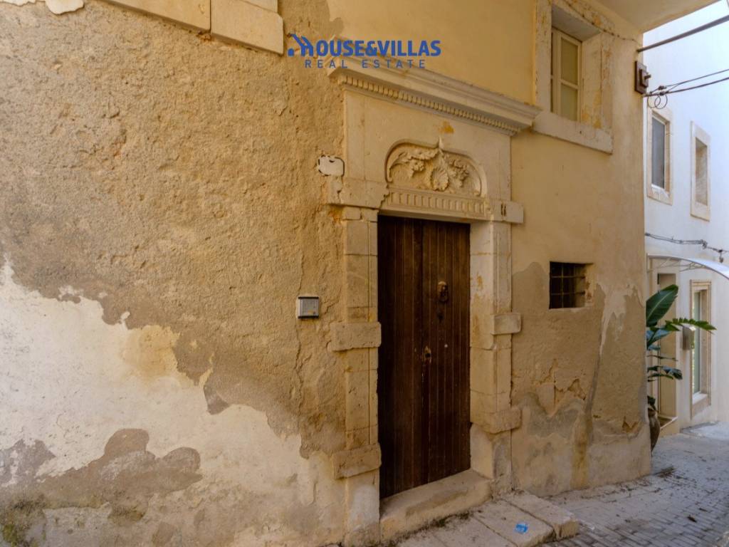 Casa indipendente a Noto in Via Antonio Sofia - Foto 5