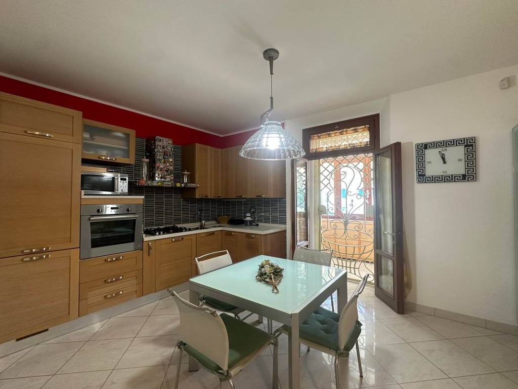 Villa a Rosignano marittimo in Via Vittorio Veneto - Foto 5