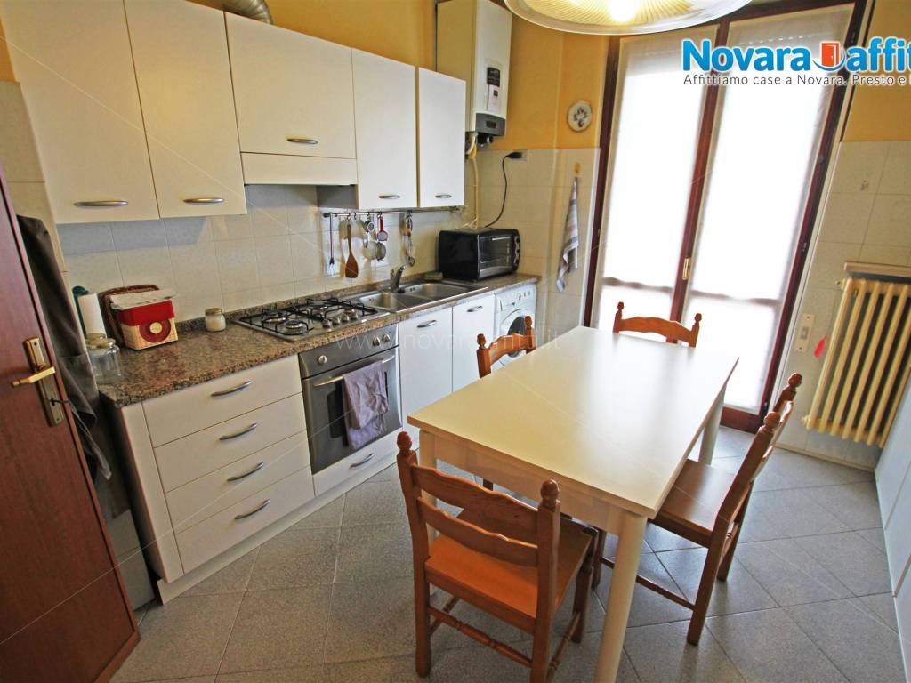 Appartamento a Novara in Via Monte Rosa - Foto 5