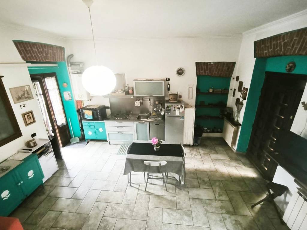 Casa indipendente a Bellinzago novarese in Via della Libertà - Foto 3