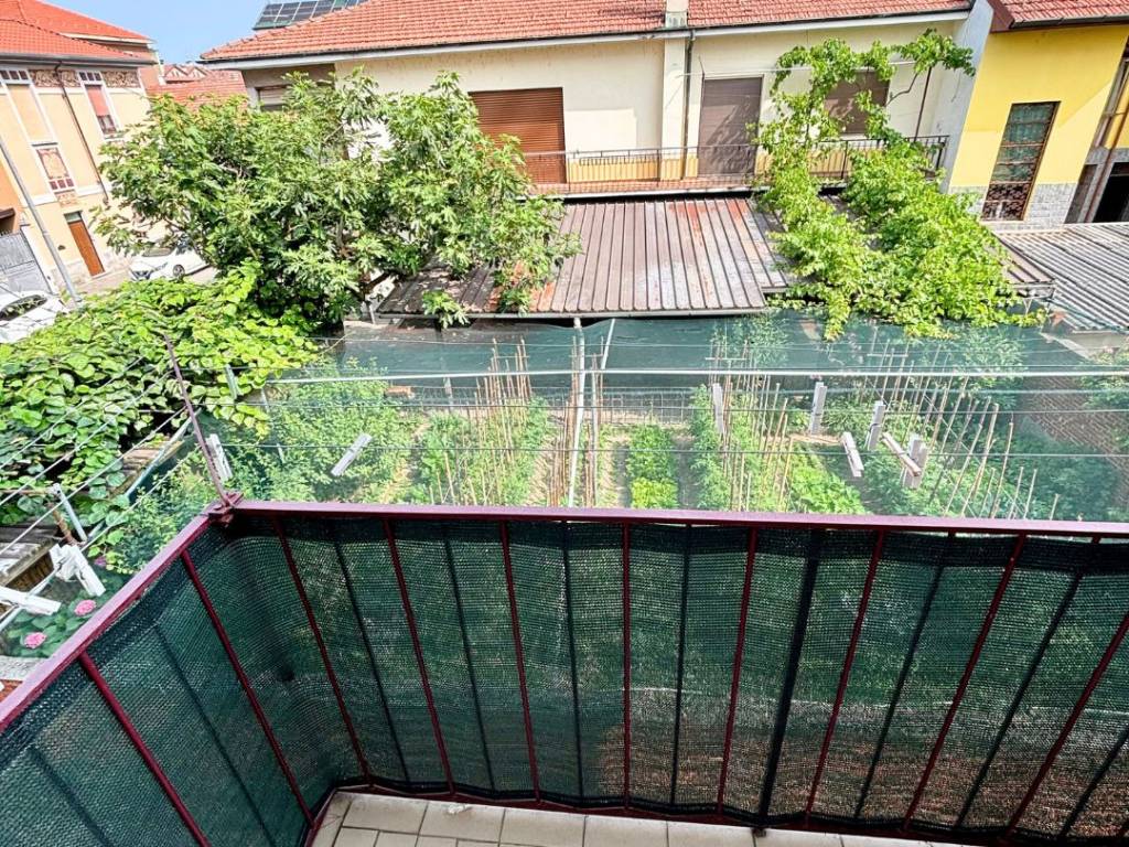 Appartamento a Novara in Via Giosuè Borsi, 20 - Foto 3