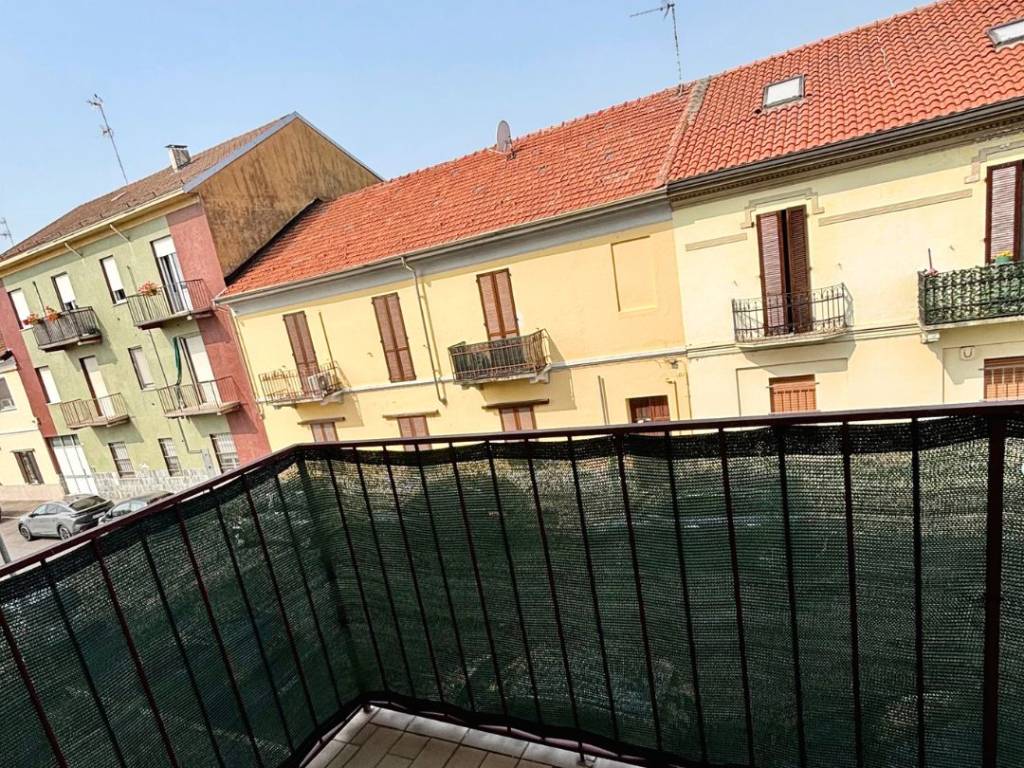 Appartamento a Novara in Via Giosuè Borsi, 20 - Foto 4