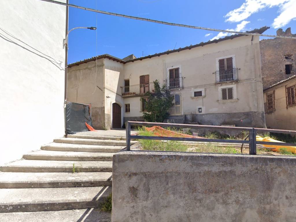 Casa indipendente a Castelvecchio calvisio - Foto 2