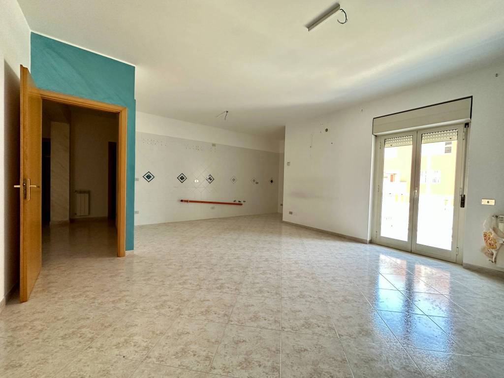 Appartamento a Partinico in Via Edmondo De Amicis - Foto 3