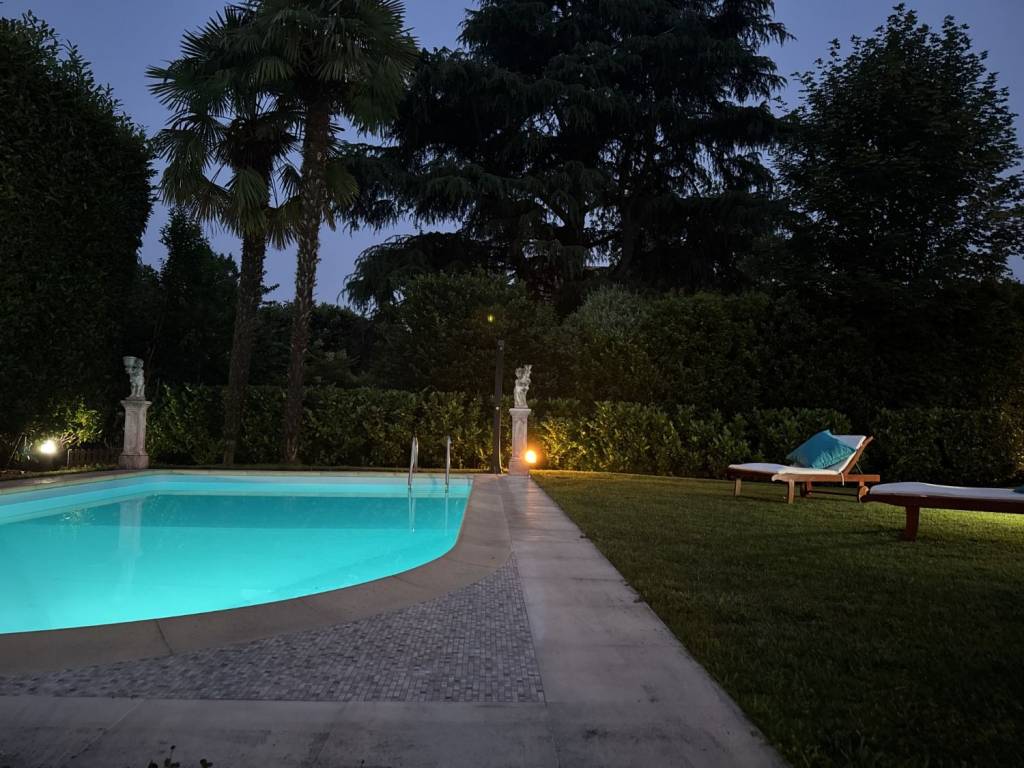 Villa a Tradate in Via Goffredo Mameli, 38 - Foto 3