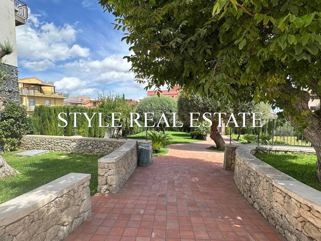 Villa a Canicattini bagni in Via Bosco di Sopra - Foto 5