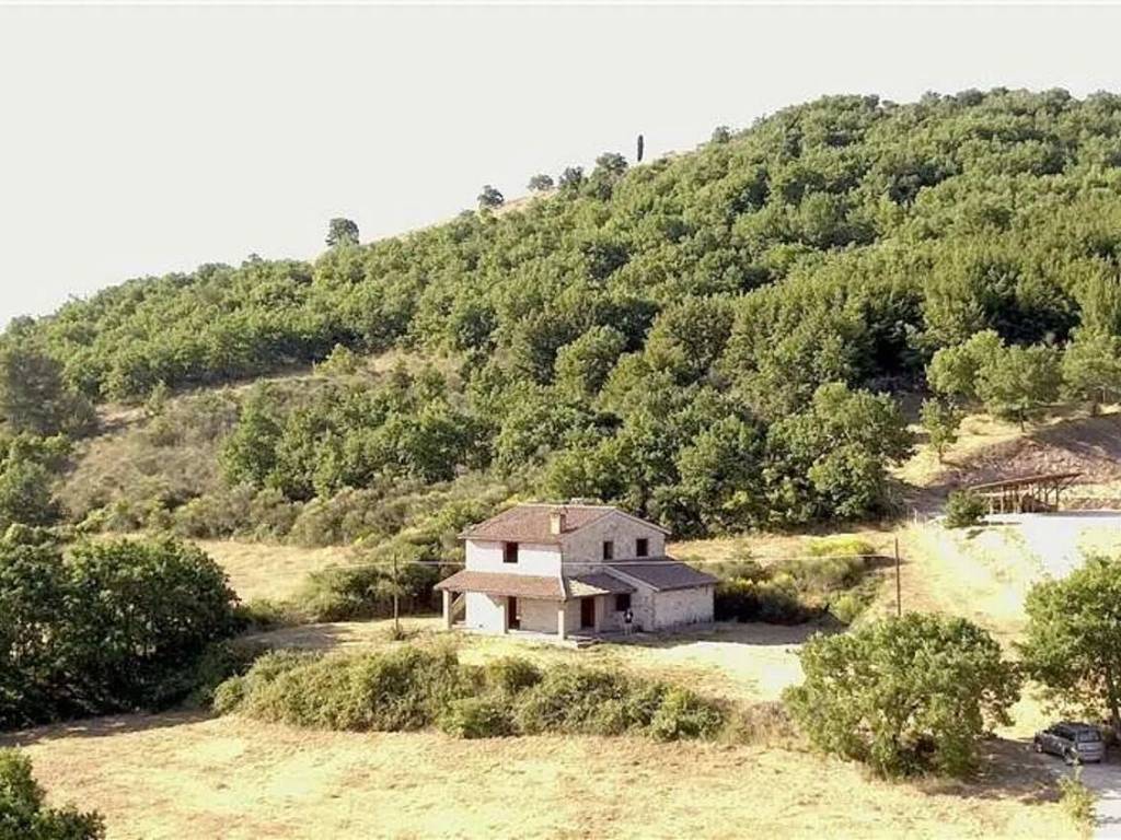 Rustico / casale a Gualdo cattaneo in Strada Provinciale 423 - Foto 2