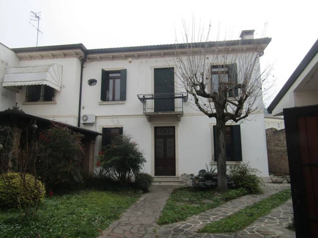 Villa a Monselice in Trento Trieste S.N.C. - Foto 3