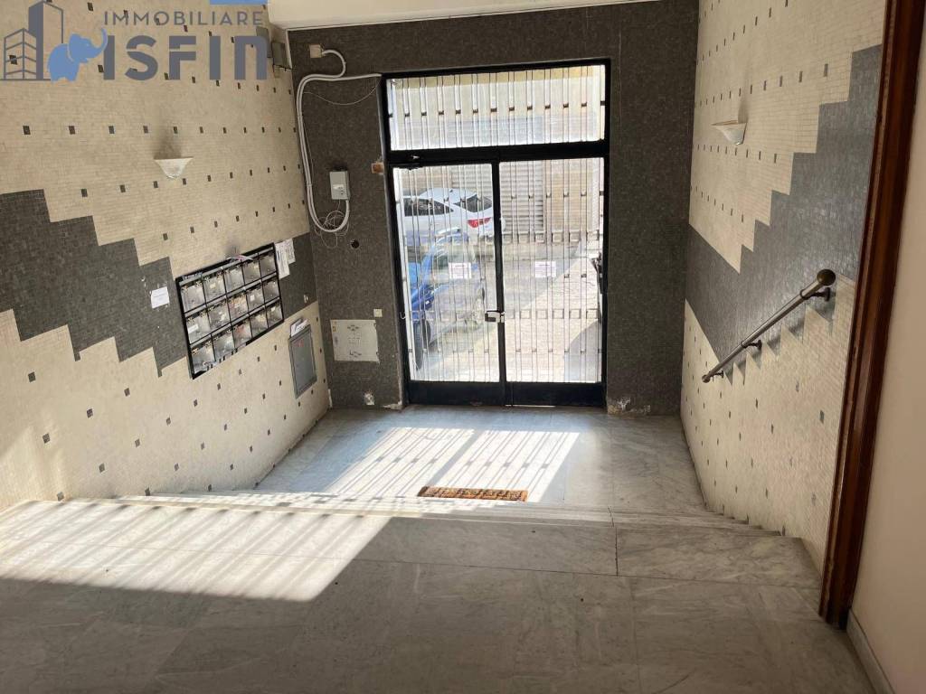 Appartamento a Cosenza in Viale Della Repubblica, 36 - Foto 2