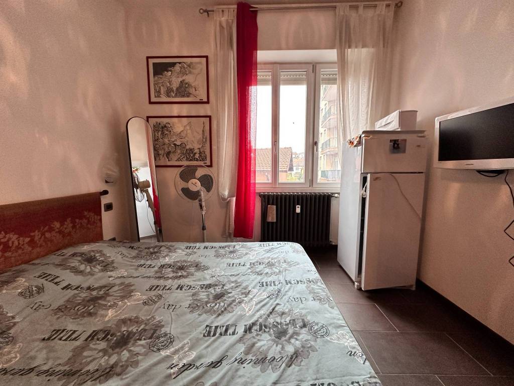 Appartamento a Arona in Via Vittorio Veneto, 11 - Foto 4