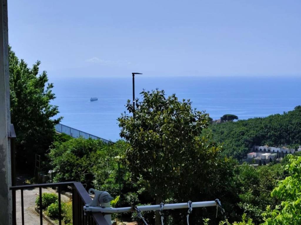 Appartamento a Vietri sul mare in Via Vallone - Foto 4