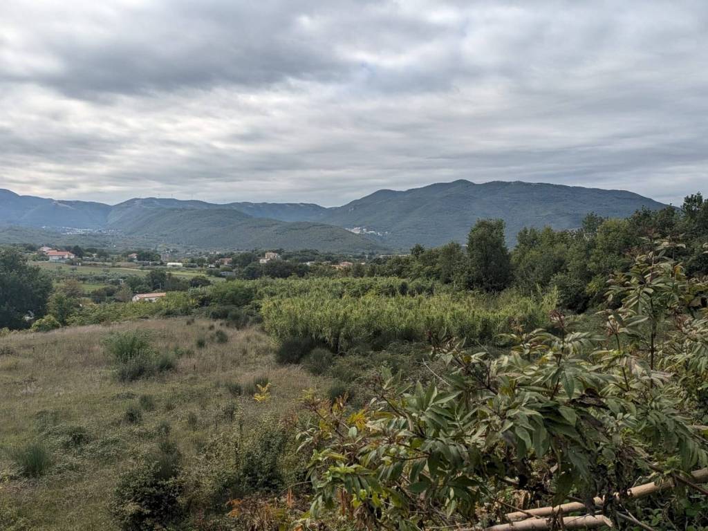 Terreno a Isernia in Strada Comunale Breccione - Foto 3