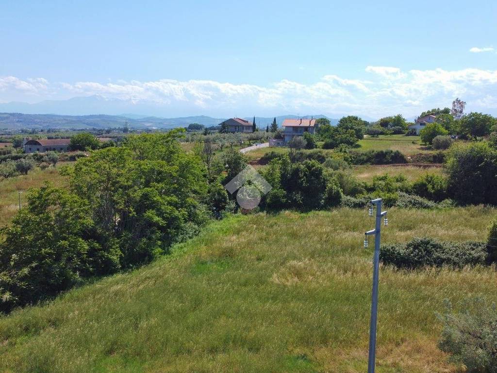 Terreno a Giulianova in Via Per Mosciano - Foto 3