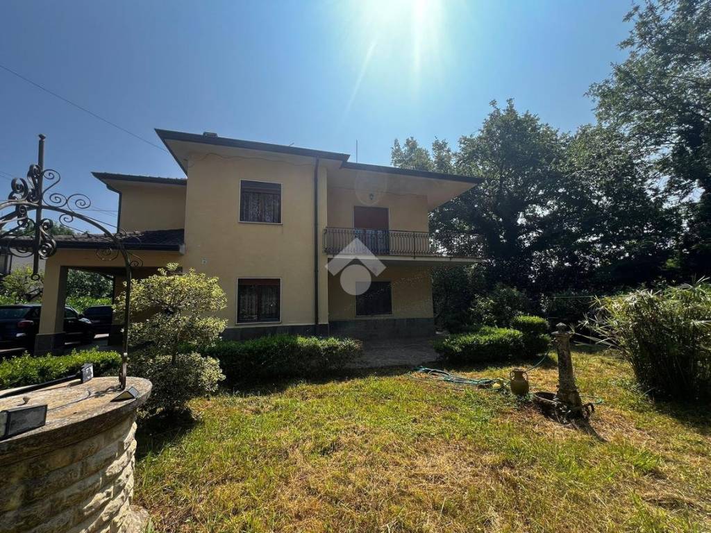 Casa indipendente a Cassino in Via Ausonia Vecchia, 109 - Foto 3