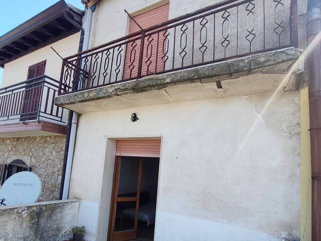 Casa indipendente a Bova in Via San Costantino - Foto 2