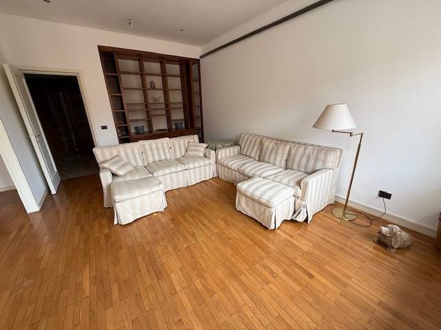 Appartamento a Parma in Via Camillo Rondani, 8 - Foto 3