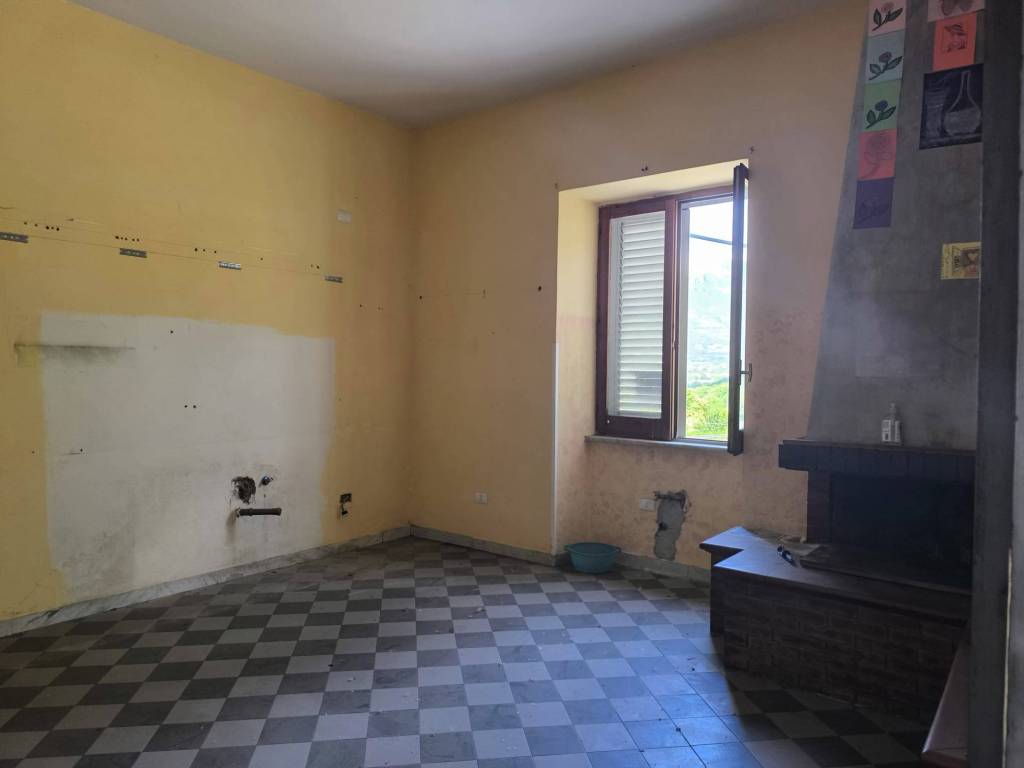 Casa indipendente a Mercato san severino in Via Tierre - Foto 3