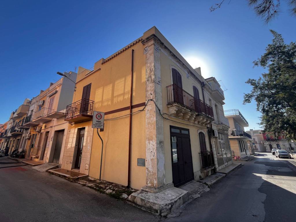 Appartamento a Avola in Piazza Regina Margherita, 4 - Foto 5