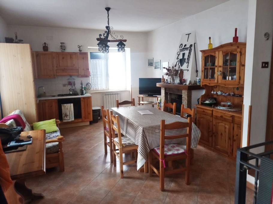 Villa a Cittaducale in Via dell'Industria, 2 - Foto 4