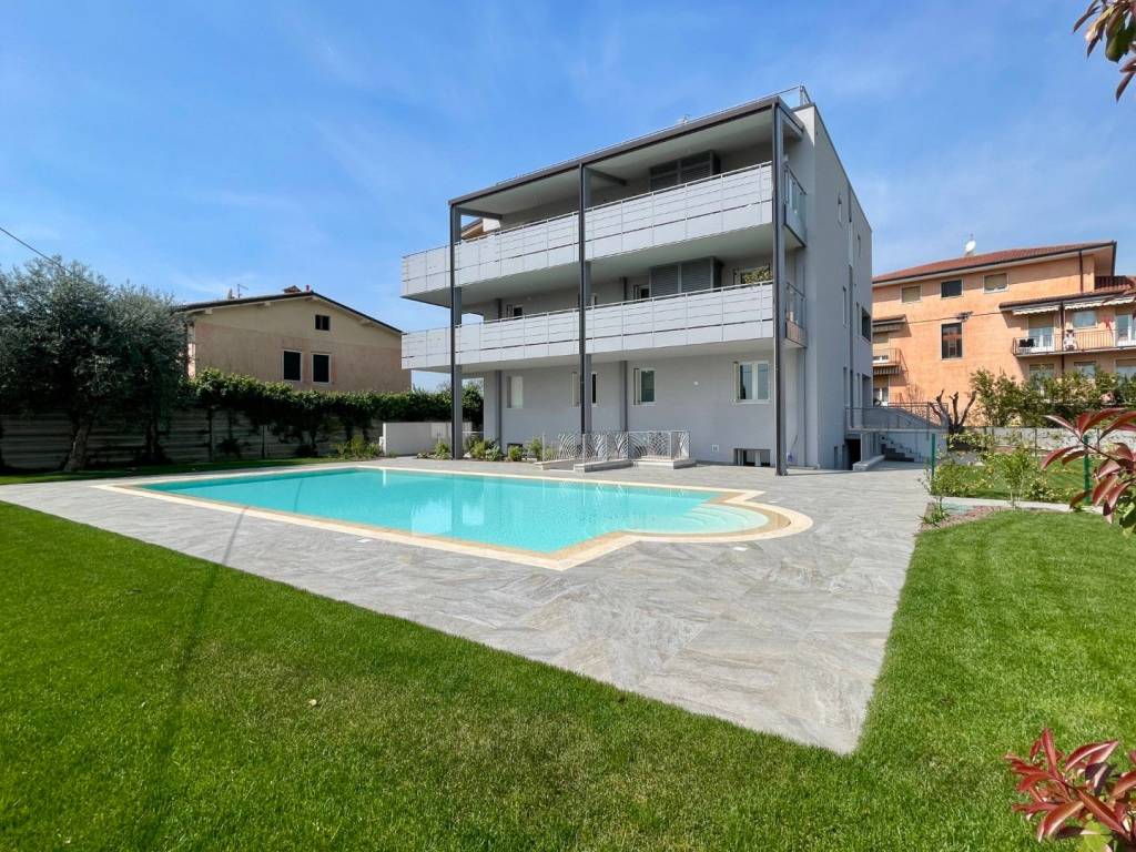 Appartamento a Bardolino in Via San Colombano, 21 - Foto 3