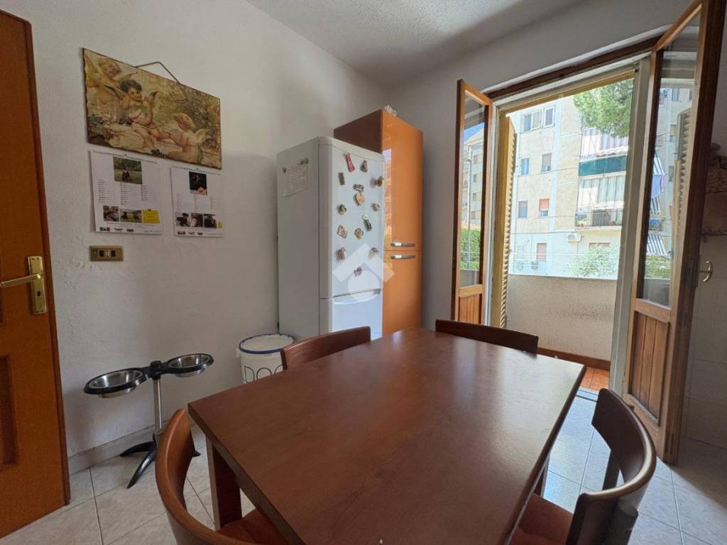 Appartamento a Cosenza in Via Eugenio Martorelli, 12 - Foto 4