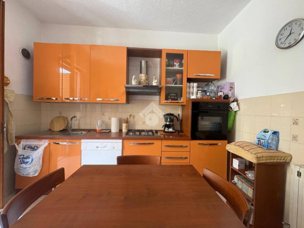 Appartamento a Cosenza in Via Eugenio Martorelli, 12 - Foto 5